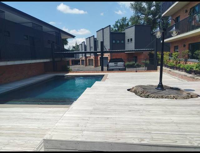 1 BEDROOM PROPERTY TO RENT IN HYDE PARK